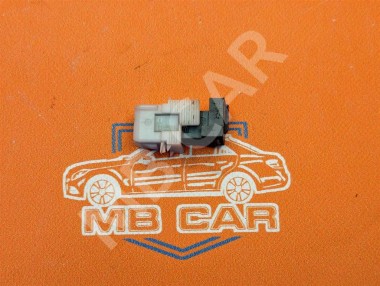 Выключатель стоп-сигнала MERCEDES-BENZ C-класс W204/S204/С204 рестайлинг (2011 - 2015) — Разборка Мерседес