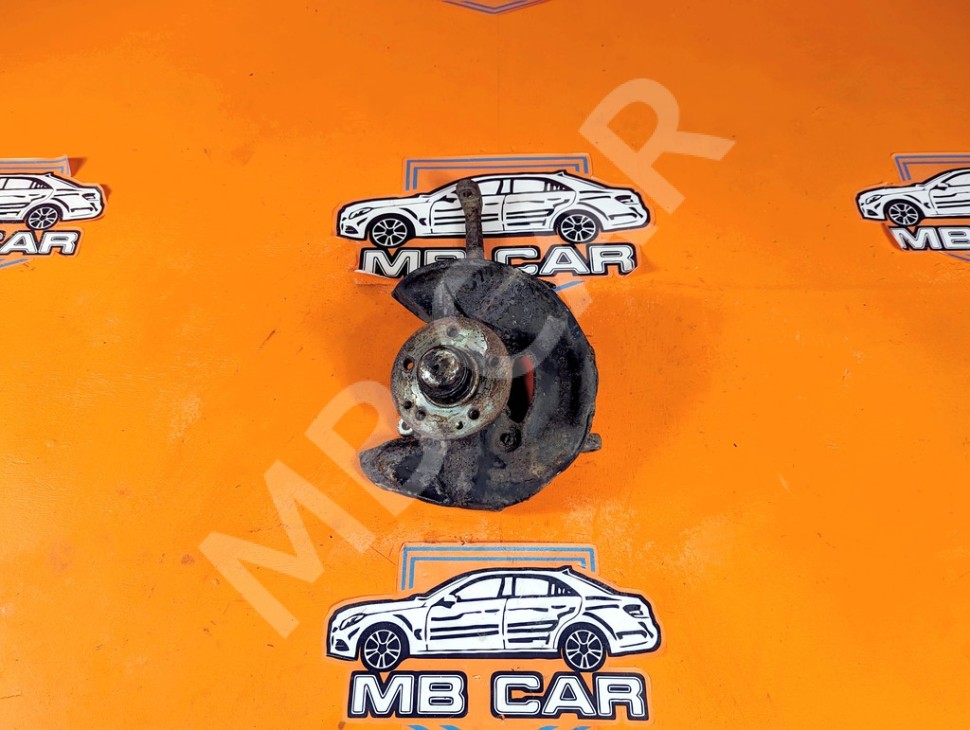 Кулак поворотный передний левый MERCEDES-BENZ C-класс W202/S202 (1993 - 1997) фото 1 &mdash; Разборка Мерседес