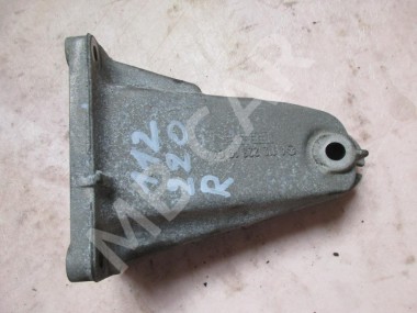 Лапа правая MERCEDES-BENZ S-класс W220 (1998 - 2005) — Разборка Мерседес