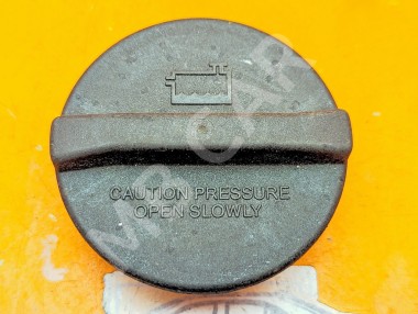 Крышка расширительного бачка MERCEDES-BENZ Sprinter W906 (2006 - 2019) &mdash; Разборка Мерседес