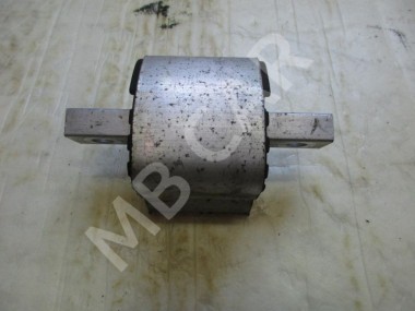 Опора КПП MERCEDES-BENZ C-класс W205/S205/C205/A205 (2014 - 2018) — Разборка Мерседес