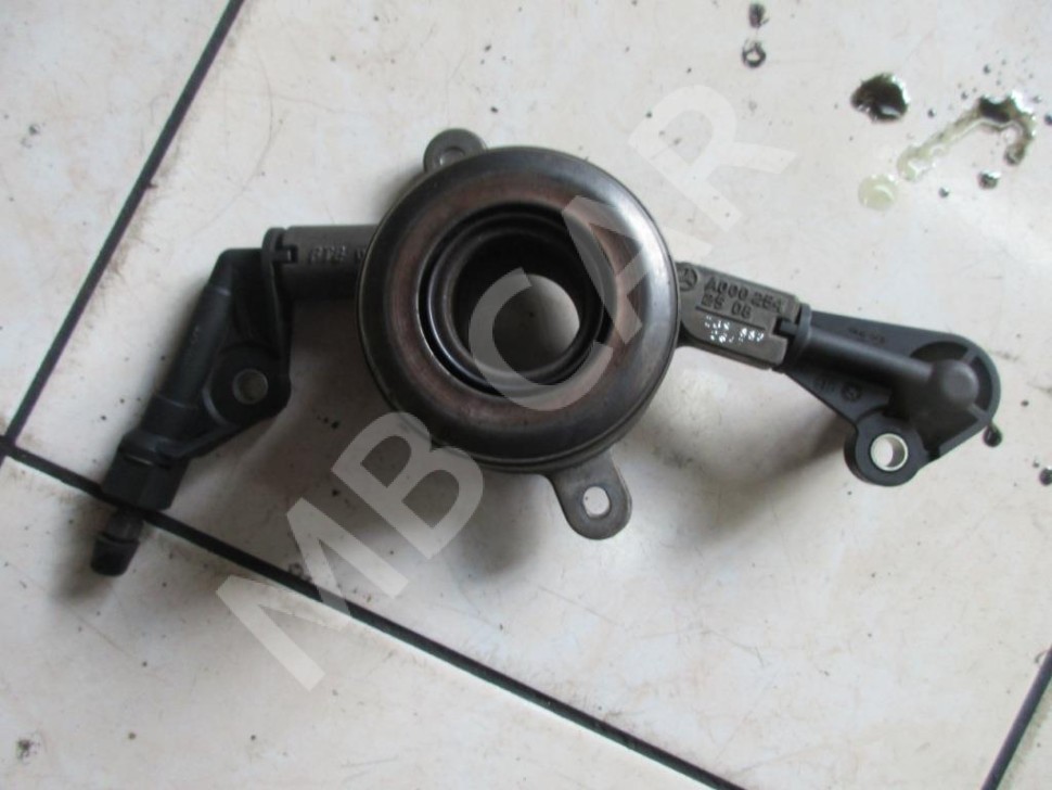 Выжимной подшипник MERCEDES-BENZ CLK-класс C209/W209 рестайлинг (2005 - 2010) фото 1 &mdash; Разборка Мерседес