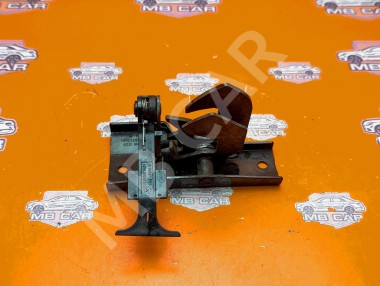 Замок капота MERCEDES-BENZ S-класс W220 (1998 - 2005) — Разборка Мерседес