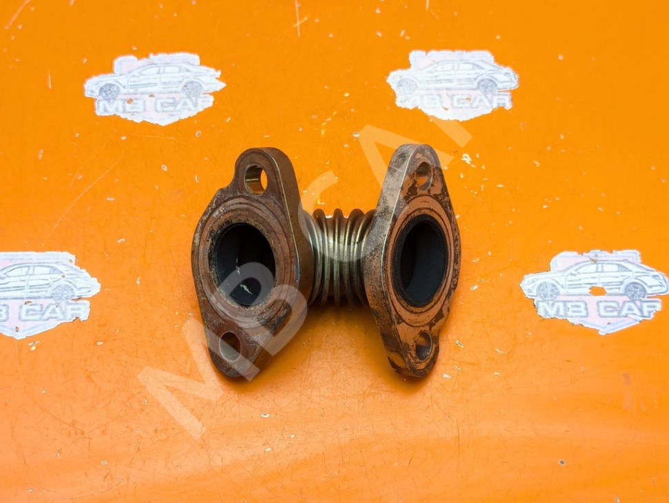 Трубка рециркуляции ОГ MERCEDES-BENZ M-класс W164 (2005 - 2008) фото 1 &mdash; Разборка Мерседес