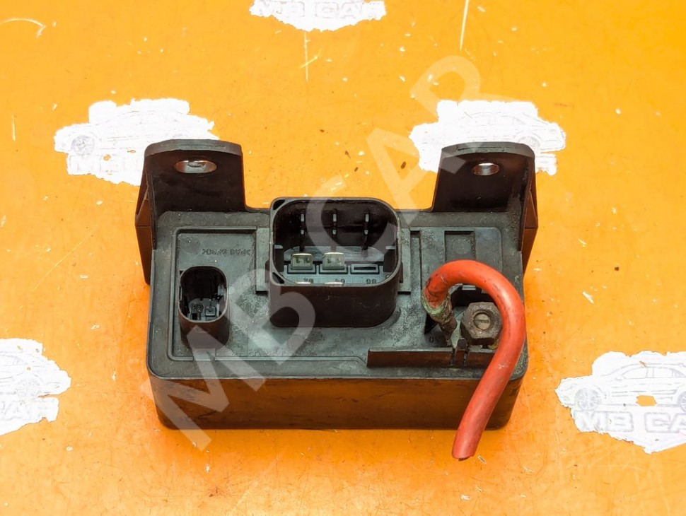 Реле свечей накала MERCEDES-BENZ E-класс W211/S211 (2002 - 2006) фото 1 &mdash; Разборка Мерседес