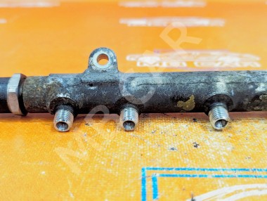 Рампа топливная MERCEDES-BENZ V-класс W639 (2003 - 2014) — Разборка Мерседес