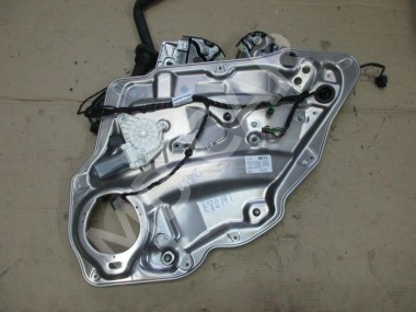 Стеклоподъемник задний правый MERCEDES-BENZ CLS-класс C218/X218 рестайлинг (2014 - 2017) — Разборка Мерседес