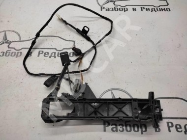 Ответная часть замка двери MERCEDES-BENZ S-класс W220 рестайлинг (2002 - 2005) — Разборка Мерседес