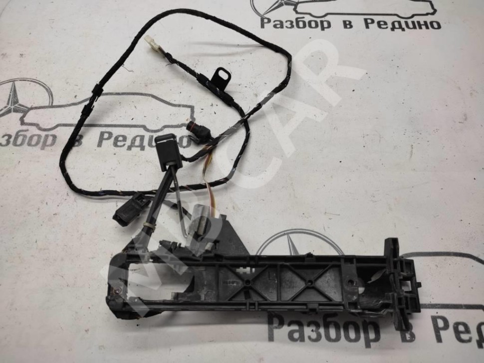 Ответная часть замка двери MERCEDES-BENZ S-класс W220 рестайлинг (2002 - 2005) фото 1 — Разборка Мерседес