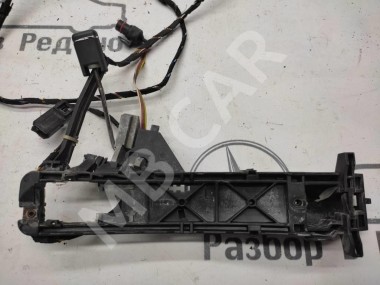 Ответная часть замка двери MERCEDES-BENZ S-класс W220 рестайлинг (2002 - 2005) — Разборка Мерседес