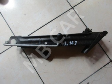 Домкрат MERCEDES-BENZ M-класс AMG W163 рестайлинг (2001 - 2005) — Разборка Мерседес