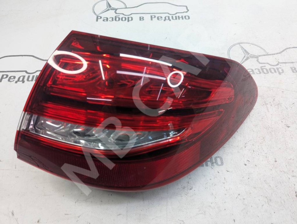 Фонарь задний правый MERCEDES-BENZ C-класс W205/S205/C205/A205 (2014 - 2018) фото 1 — Разборка Мерседес