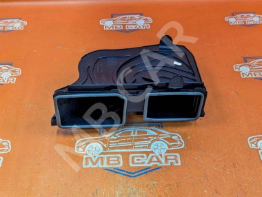 Воздухозаборник MERCEDES-BENZ CLS-класс C218/X218 рестайлинг (2014 - 2017) — Разборка Мерседес