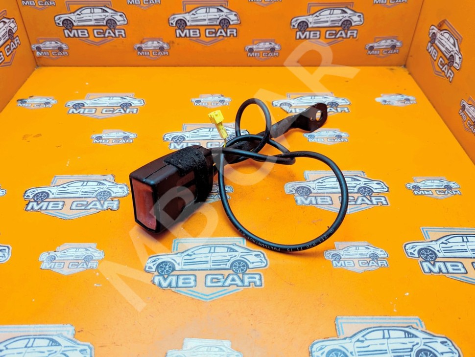 Замок ремня безопасности MERCEDES-BENZ E-класс W211/S211 (2002 - 2006) фото 1 — Разборка Мерседес