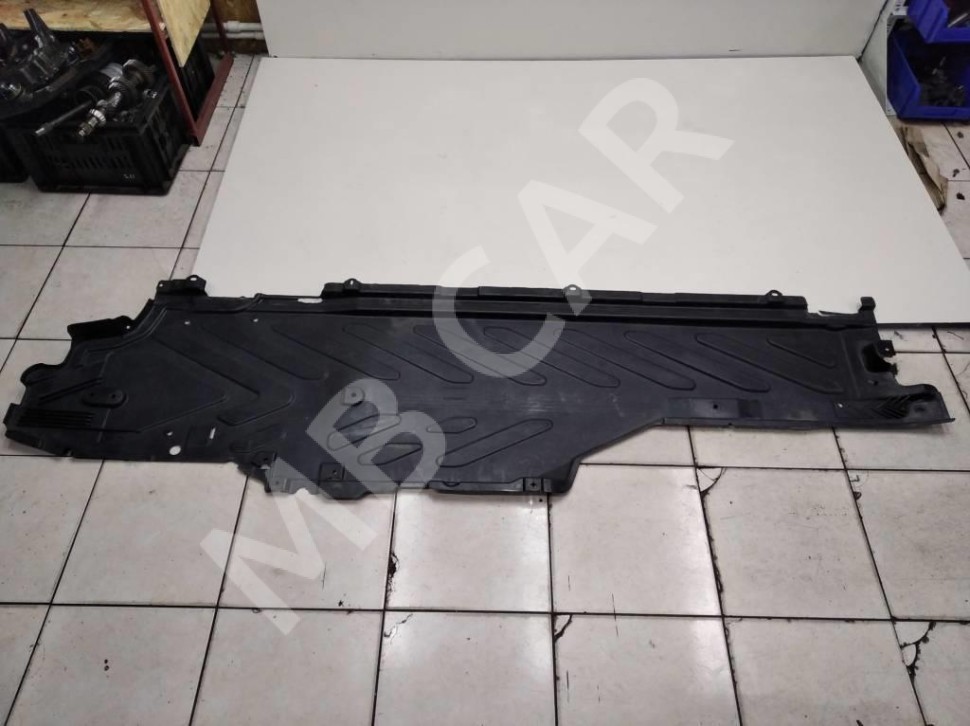 Защита днища MERCEDES-BENZ C-класс AMG W205/S205/C205/A205 (2014 - 2018) фото 1 — Разборка Мерседес