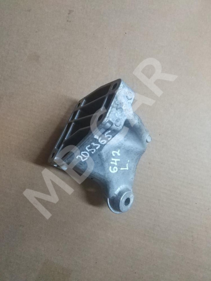 Лапа левая MERCEDES-BENZ GL-класс X166 (2012 - 2016) фото 1 — Разборка Мерседес