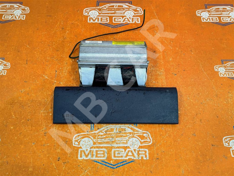 Подушка безопасности пасажирская MERCEDES-BENZ Vito W638 (1996 - 2003) фото 1 &mdash; Разборка Мерседес