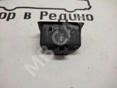 Плафон подсветки MERCEDES-BENZ M-класс W163 рестайлинг (2001 - 2005) — Разборка Мерседес