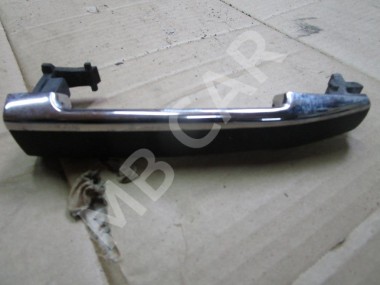 Ручка двери наружняя MERCEDES-BENZ C-класс W202/S202 (1993 - 1997) — Разборка Мерседес