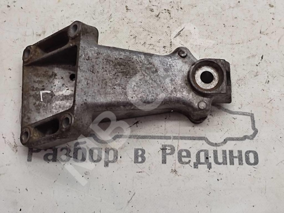 Лапа левая MERCEDES-BENZ Sprinter w904 фото 1 — Разборка Мерседес