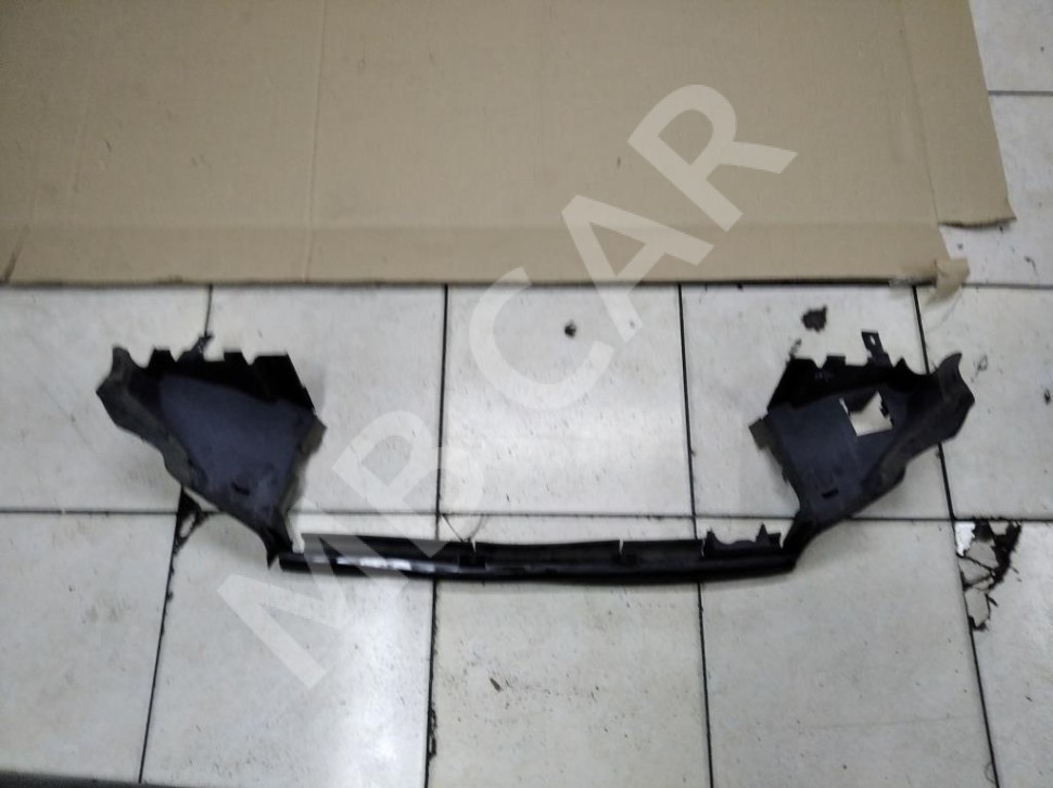 Кожух радиатора MERCEDES-BENZ CLS-класс C219 (2004 - 2008) фото 1 — Разборка Мерседес