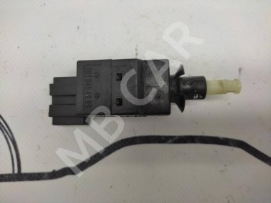 Выключатель стоп-сигнала MERCEDES-BENZ E-класс W211/S211 (2002 - 2006) — Разборка Мерседес