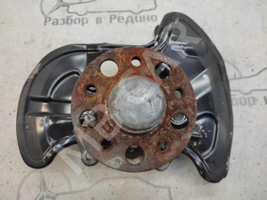 Кулак поворотный передний правый MERCEDES-BENZ C-класс W204/S204 (2006 - 2011) — Разборка Мерседес