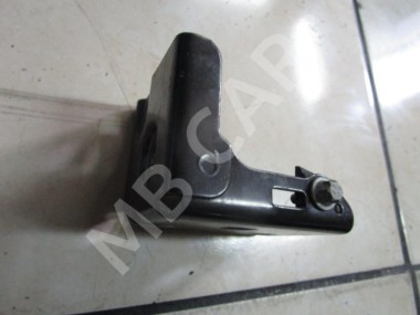 Кронштейн радиатора MERCEDES-BENZ C-класс W205/S205/C205/A205 (2014 - 2018) — Разборка Мерседес