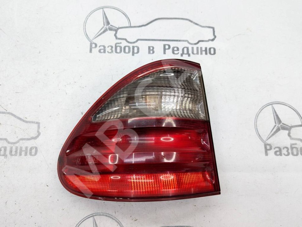 Фонарь задний левый MERCEDES-BENZ E-класс W210/S210 (1995 - 1999) фото 1 — Разборка Мерседес
