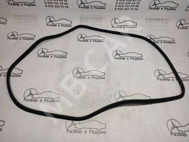 Уплотнитель крышки багажника MERCEDES-BENZ E-класс W211/S211 (2002 - 2006) — Разборка Мерседес