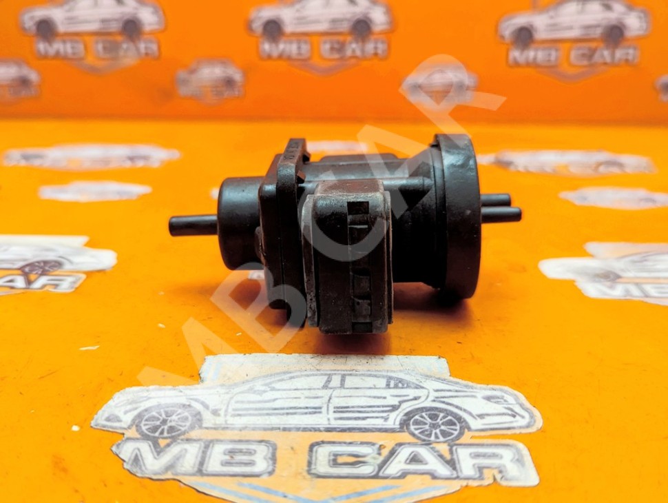 Клапан турбины MERCEDES-BENZ S-класс W220 (1998 - 2005) фото 1 &mdash; Разборка Мерседес