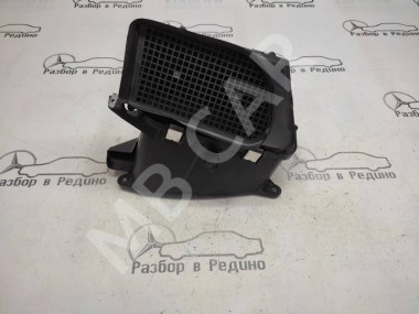 Воздухозаборник MERCEDES-BENZ R-класс W251 (2005 - 2007) — Разборка Мерседес