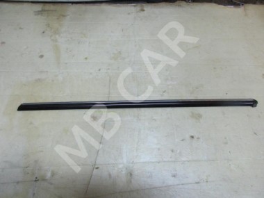 Молдинг стекла двери MERCEDES-BENZ CLK-класс C209/A209 (2002 - 2005) — Разборка Мерседес
