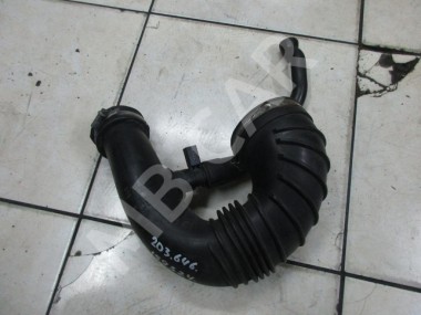 Патрубок воздушный MERCEDES-BENZ C-класс W203/S203/CL203 (2000 - 2004) — Разборка Мерседес