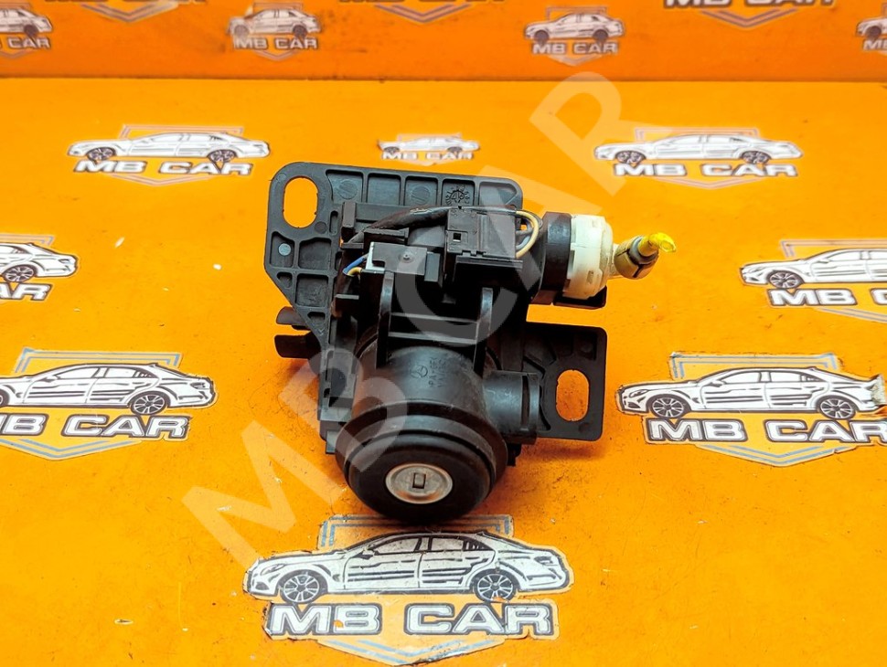 Замок багажника MERCEDES-BENZ SLK-класс R170 (1996 - 2000) фото 1 &mdash; Разборка Мерседес