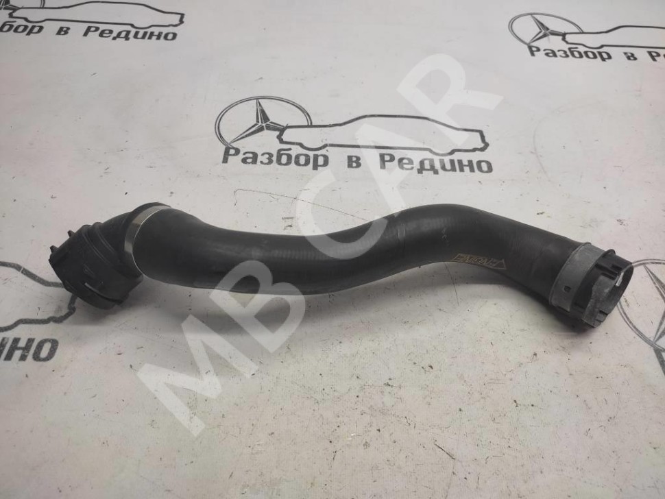 Патрубок радиатора MERCEDES-BENZ GLC-класс X253 (2015 - 2019) фото 1 — Разборка Мерседес