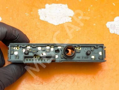 Кнопка блокировки мостов MERCEDES-BENZ M-класс W163 (1997 - 2001) &mdash; Разборка Мерседес