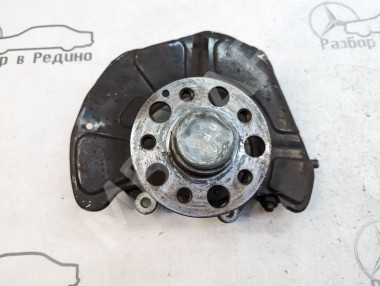 Кулак поворотный передний правый MERCEDES-BENZ E-класс W212/S212/C207/A207 рестайлинг (2013 - 2016) — Разборка Мерседес