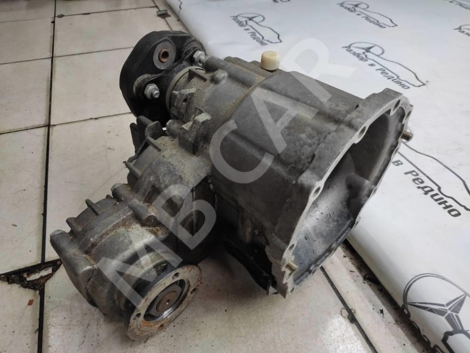 Раздаточная коробка MERCEDES-BENZ E-класс W210/S210 (1995 - 1999) фото 1 — Разборка Мерседес