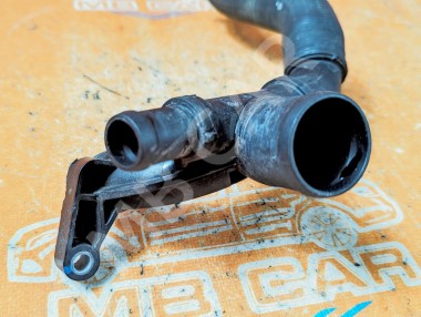 Патрубок ОЖ MERCEDES-BENZ B-класс W247 (2018 - 2023) &mdash; Разборка Мерседес