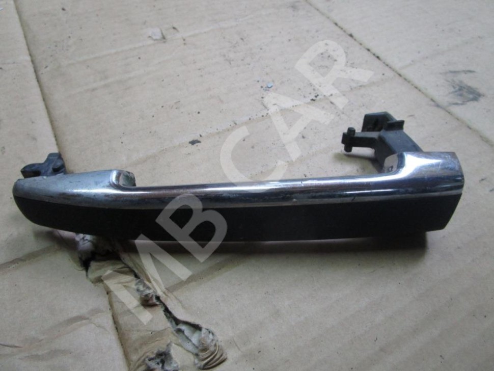 Ручка двери наружняя MERCEDES-BENZ C-класс W202/S202 (1993 - 1997) фото 1 — Разборка Мерседес