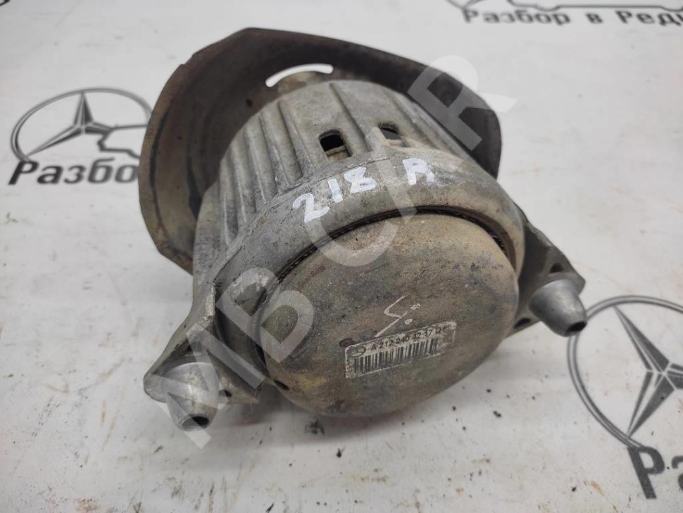 Опора двигателя MERCEDES-BENZ CLS-класс C218/X218 (2010 - 2014) фото 1 — Разборка Мерседес