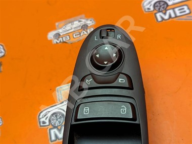 Блок кнопок стеклоподъемников MERCEDES-BENZ X-класс I (2017 - 2020) — Разборка Мерседес