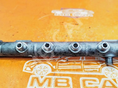 Рампа топливная MERCEDES-BENZ C-класс W204/S204/С204 рестайлинг (2011 - 2015) — Разборка Мерседес