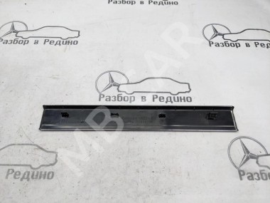 Накладка порога внутренняя MERCEDES-BENZ S-класс W220 рестайлинг (2002 - 2005) — Разборка Мерседес