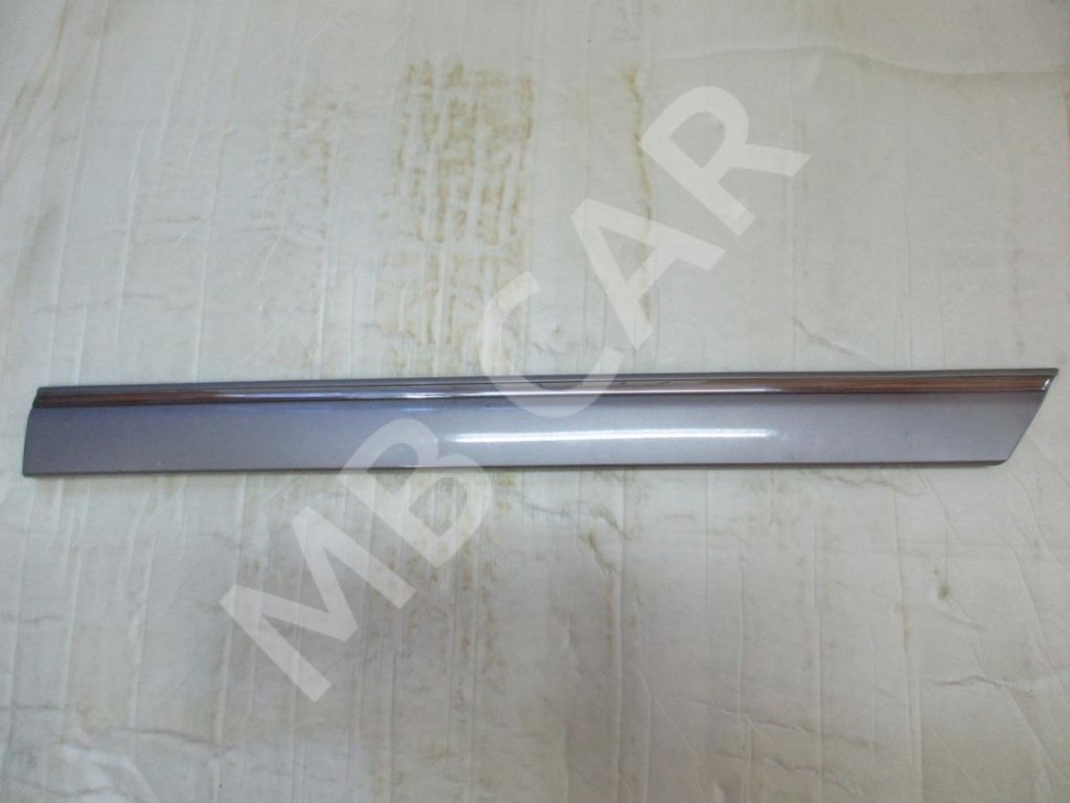 Молдинг двери MERCEDES-BENZ C-класс W203/S203/CL203 рестайлинг (2004 - 2008) фото 1 — Разборка Мерседес