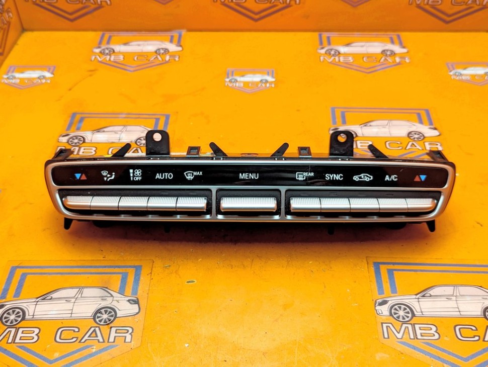 Панель управления климатом MERCEDES-BENZ C-класс W205/S205/C205/A205 (2014 - 2018) фото 1 &mdash; Разборка Мерседес