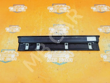 Накладка порога внутренняя MERCEDES-BENZ S-класс W140 (1991 - 1998) — Разборка Мерседес