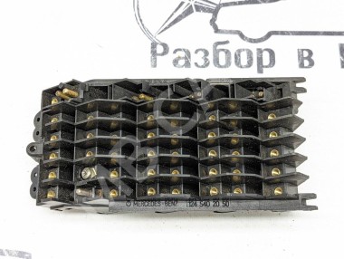 Блок предохранителей MERCEDES-BENZ W124 W124/S124/C124/A124 (1984 - 1993) — Разборка Мерседес