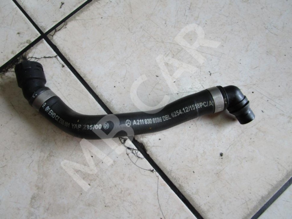 Патрубок ОЖ MERCEDES-BENZ E-класс W211/S211 (2002 - 2006) фото 1 — Разборка Мерседес